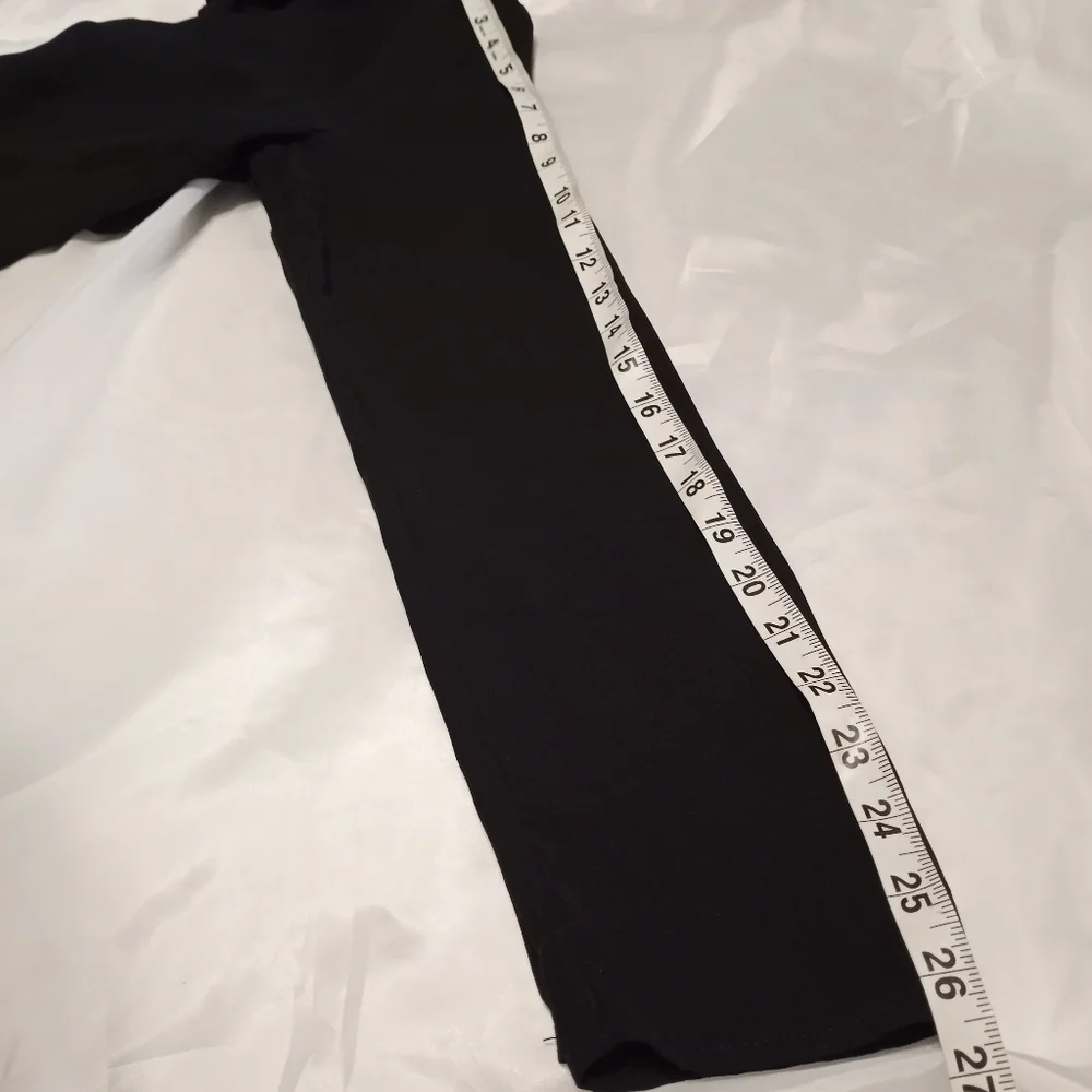 forever21 women's long-sleeved shirt with design on the front size‎ S